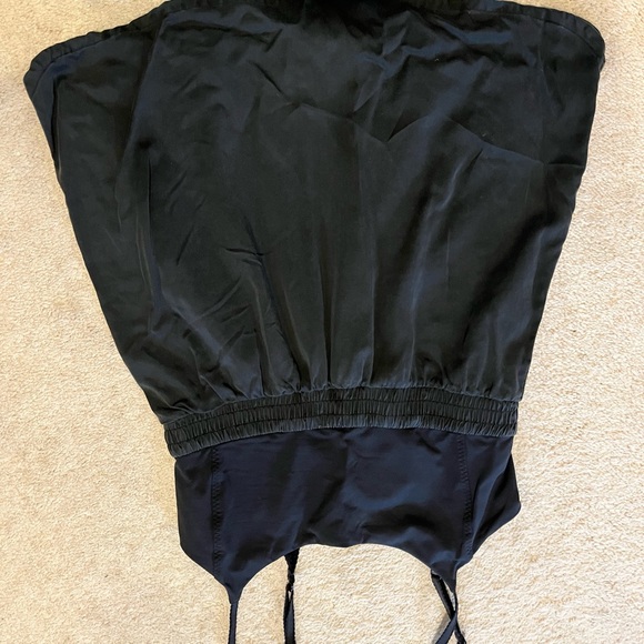 Lululemon tank - Picture 2 of 2
